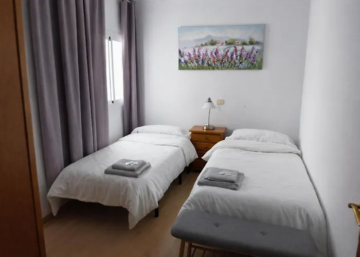 Moya Canary Away & Parking * Sádaba